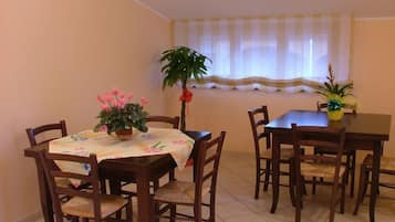 Petit déjeuner continental compris tous les jours