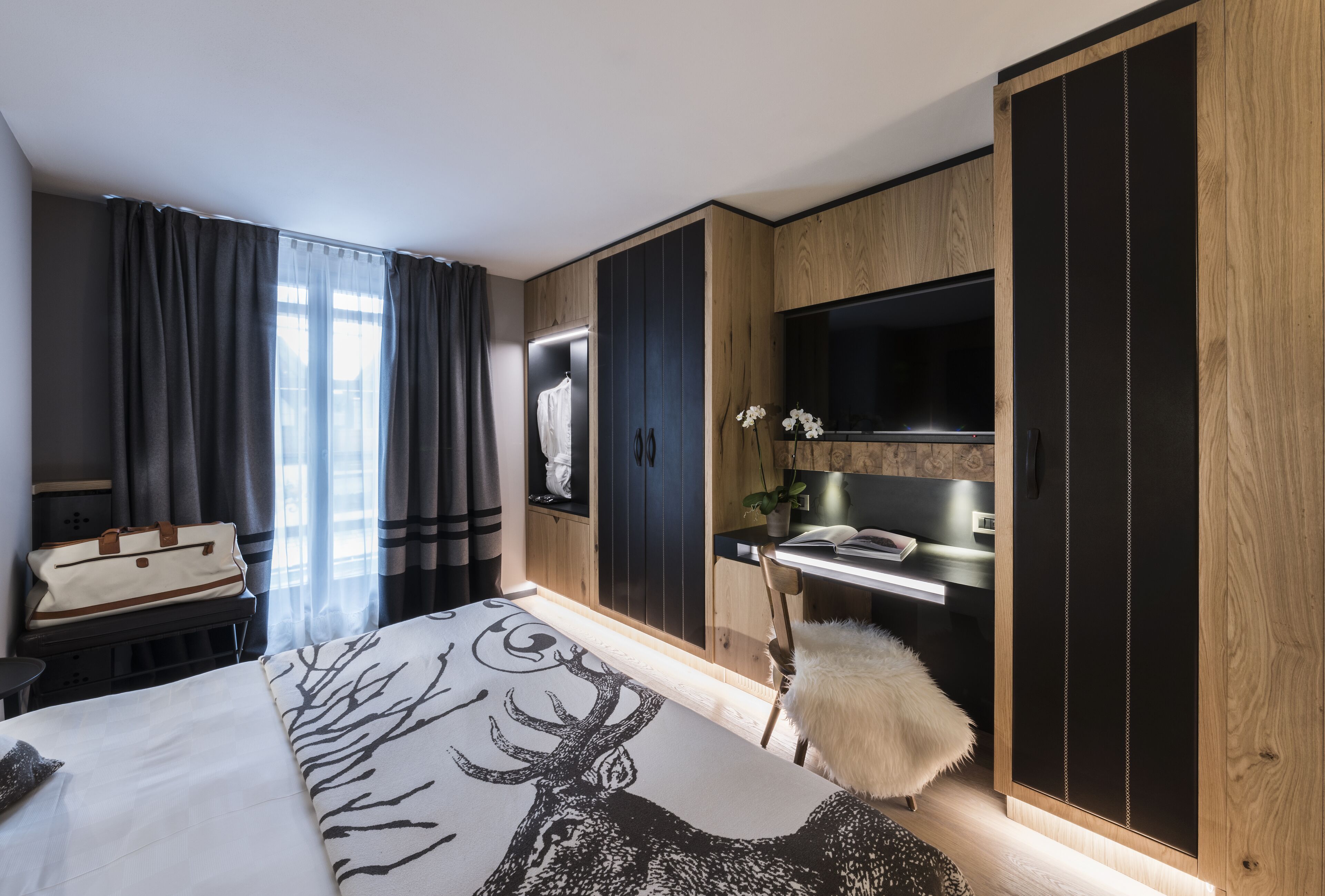 Photo - Majestic Hotel