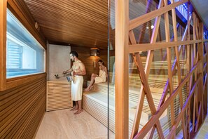 Sauna, hot tub, Turkish bath/hammam, body treatments, body wraps - Majestic Mountain Charme Hotel (Pinzolo)