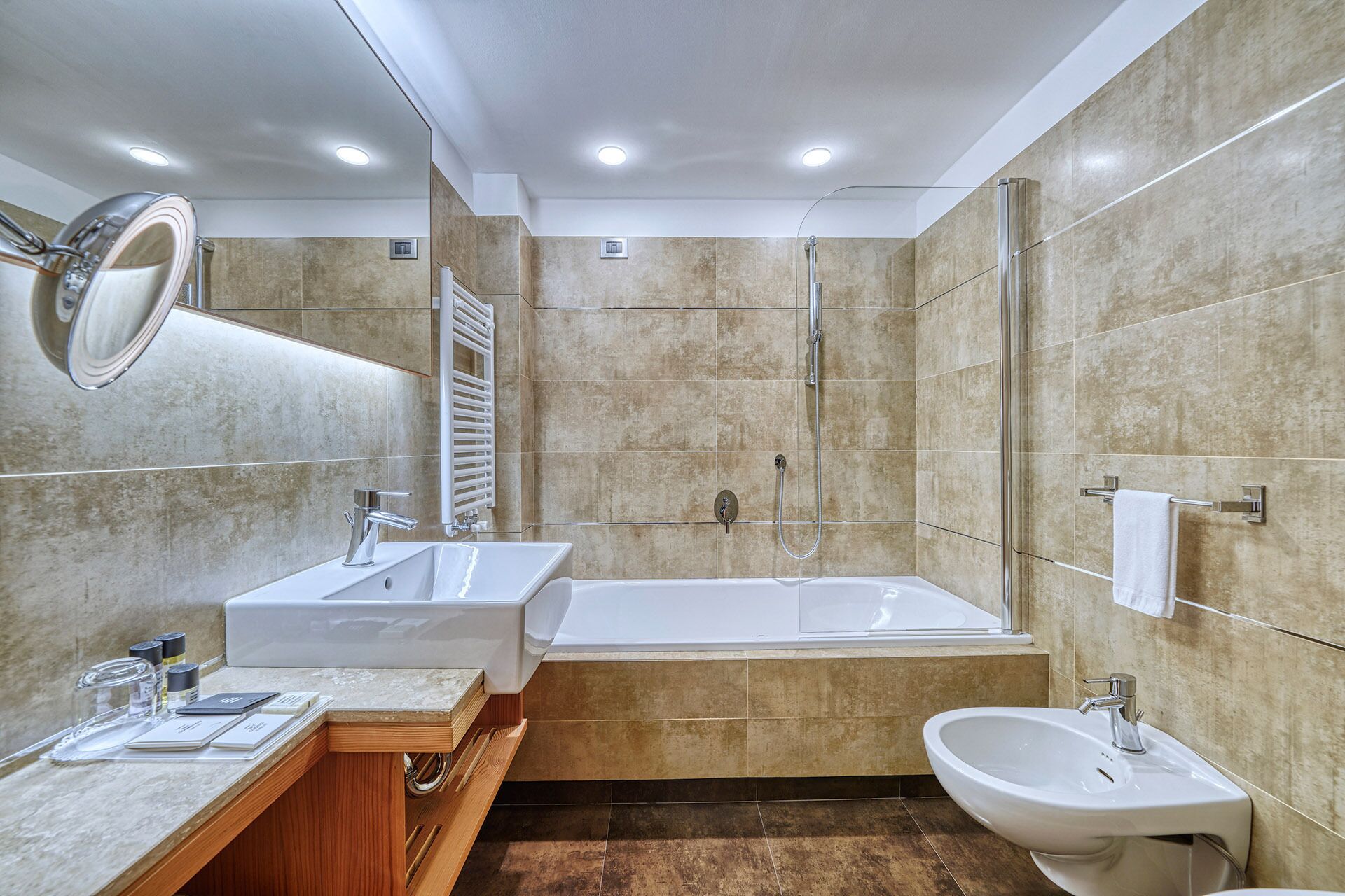 Photo - Majestic Hotel