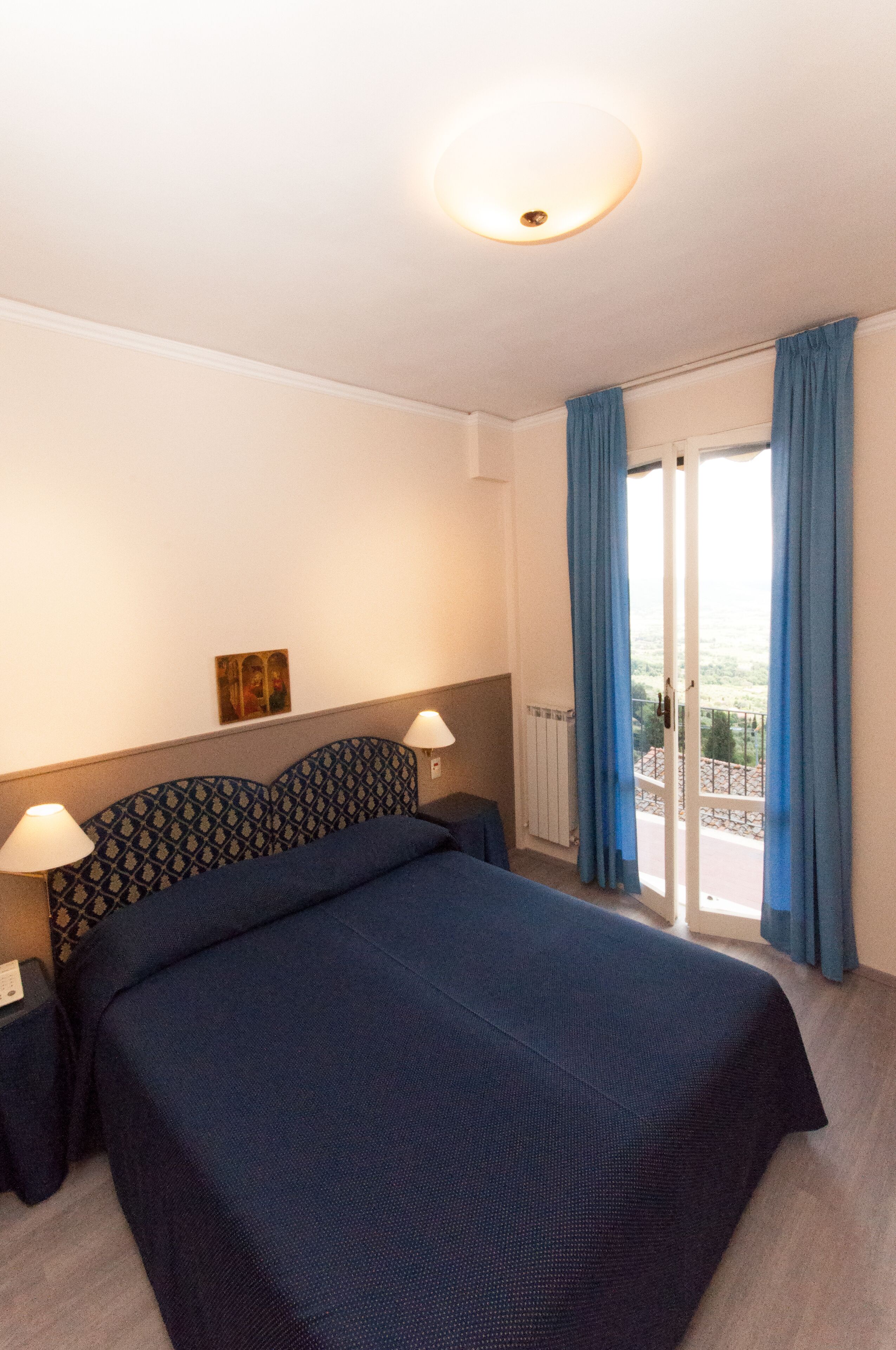 superior double room | minibar, in-room safe, desk, soundproofing