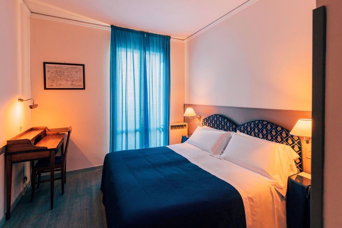Minibar, in-room safe, desk, soundproofing