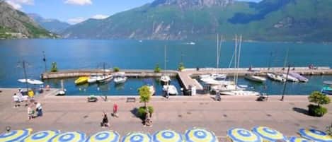 Einzelzimmer, Seeblick (NO FREE PARKING) | Ausblick vom Zimmer