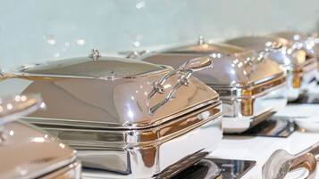 Petit déjeuner buffet compris tous les jours