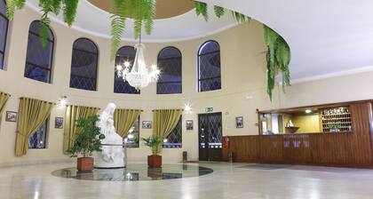 Domus Pacis Fatima Hotel