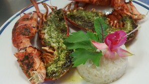 用餐