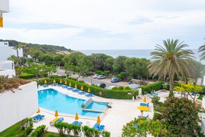 Beach nearby, sun loungers, beach umbrellas