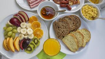 Frokostbuffé er inkludert hver dag