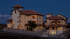 Front of property - Asti Arthotel (Tsarevo)