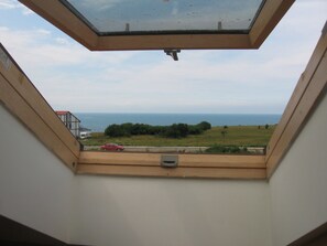 Kahden hengen standard-huone, 1 keskisuuri parisänky, tupakointi kielletty | 1 makuuhuone, ylelliset vuodevaatteet, minibaari