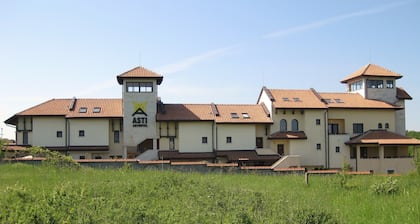 Asti Arthotel