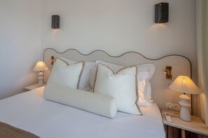 Two Bedroom Apartment Sea View | In-room safe, individually decorated, blackout drapes - Masana Algarve, a Destination by Hyatt (Albufeira)