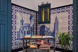 Reception - Pensión Montoreña (Seville)