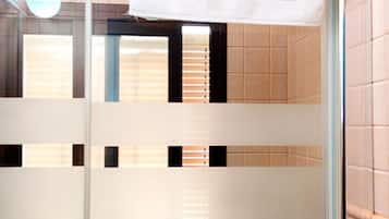 Double Room, 1 Double Bed, Private Bathroom | Bathroom