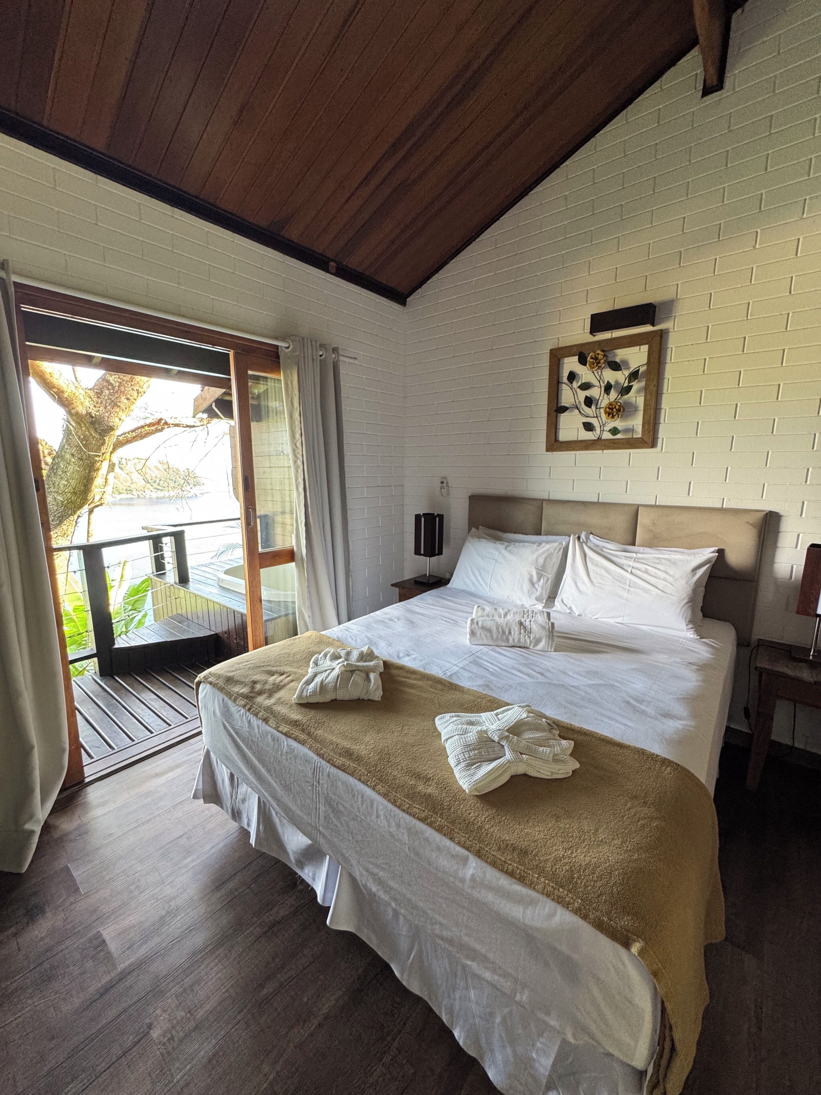 VIP | Premium bedding, pillowtop beds, minibar, in-room safe