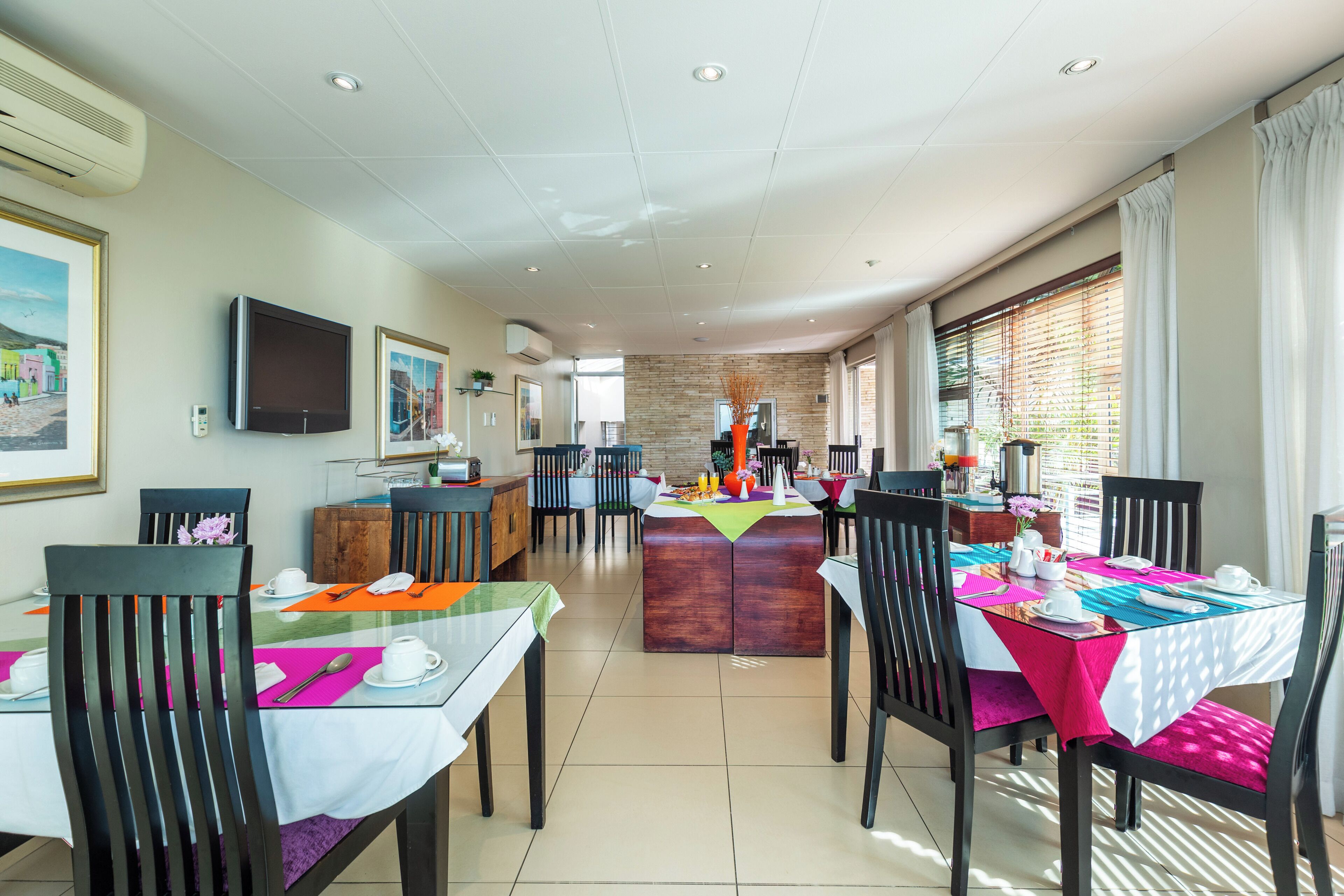 daily english breakfast for a fee