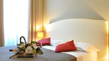 Superior-Doppelzimmer | Daunenbettdecken, Minibar, Zimmersafe, Schreibtisch