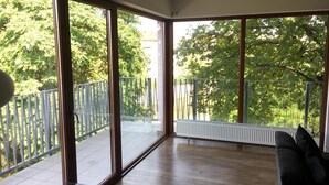 Family Apartment, 1 Bedroom, Balcony | Balcony - Hotel Sharingham (Brno)