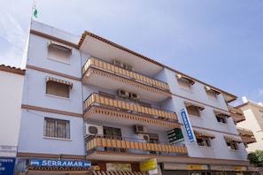 Front of property - Pensión Serramar (Benalmádena)