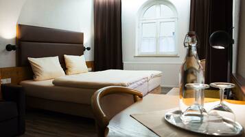 Schreibtisch, kostenloses WLAN, BettwÀsche