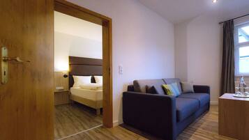 Een flatscreentelevisie