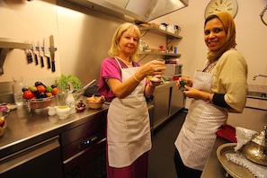 Breakfast, lunch, dinner served; Moroccan cuisine