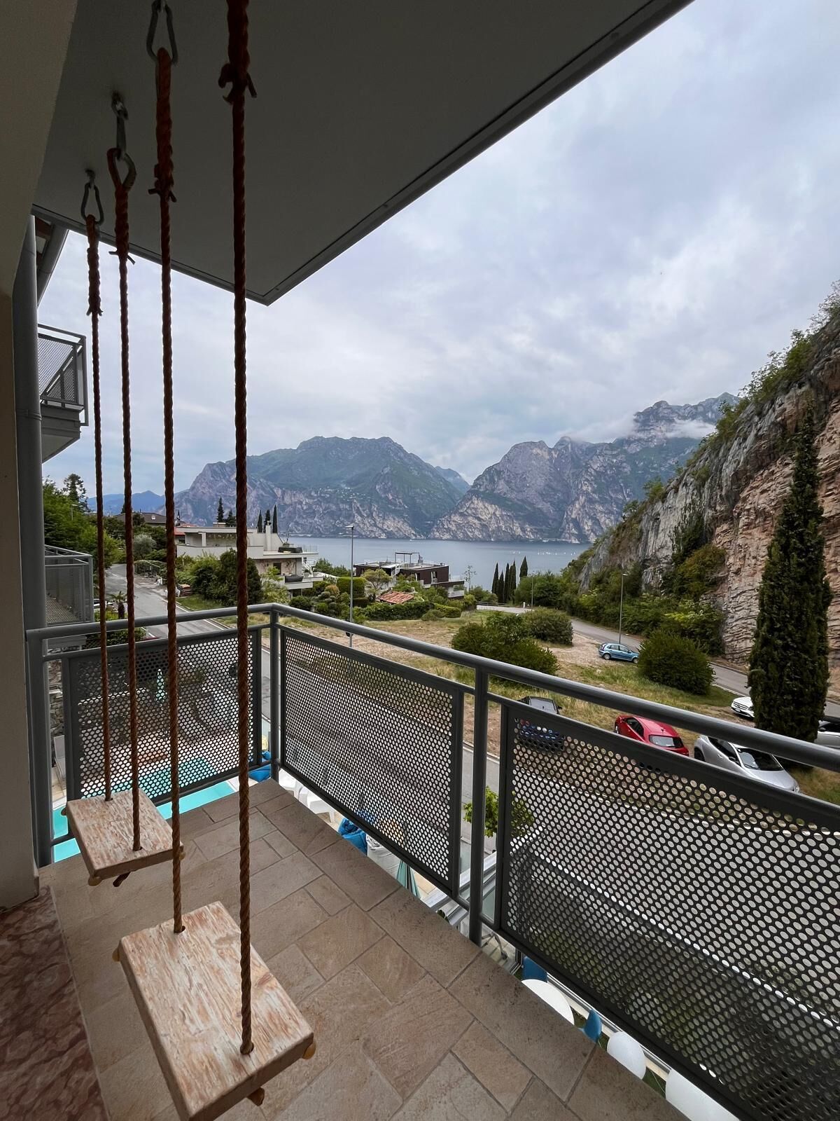 ملاءات إيطالية من طراز فريتي وأغطية فراش متميزة وميني بار