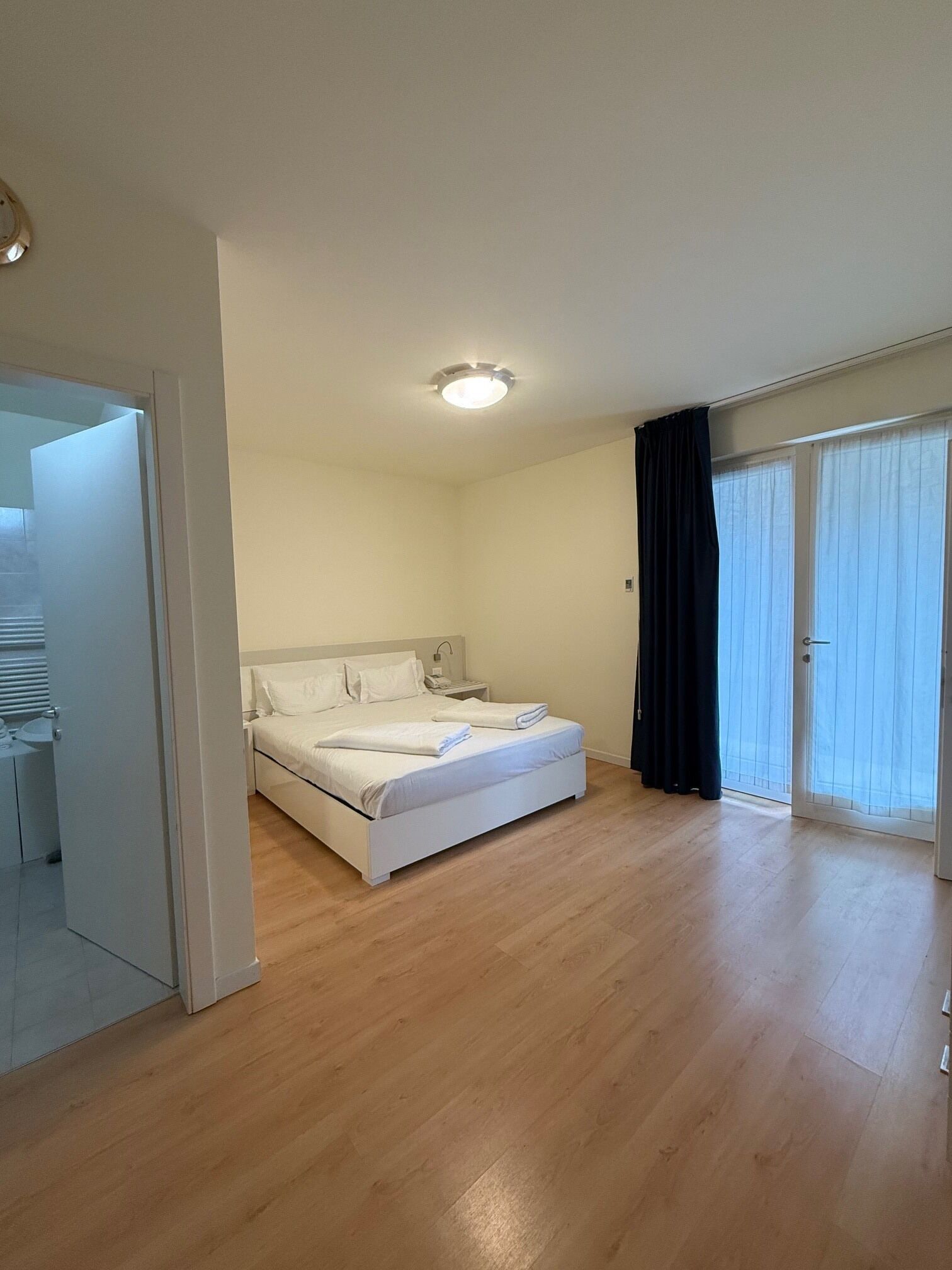 MySEELE Garden Apartment