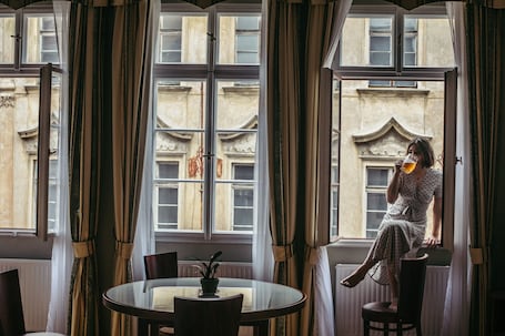 Residence Thunovska 19