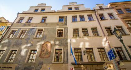 Residence Thunovska 19