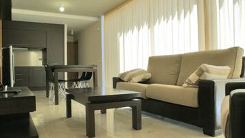 TV LED 27-inch có truyền hình vệ tinh, TV