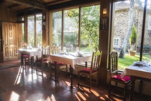 Food court - Pazo Xan Xordo (Santiago de Compostela)