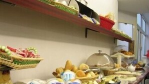 Daily continental breakfast for a fee - La Luna Romana (Rome)