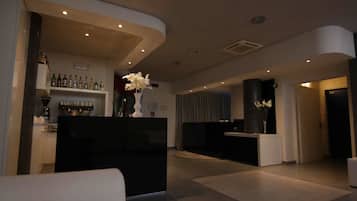 Bar (en la propiedad)