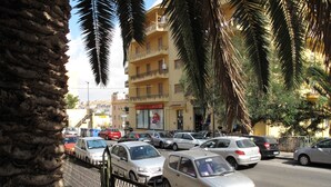 واجهة المنشأة