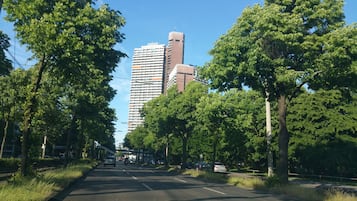 Fassade der Unterkunft – Abend/Nacht