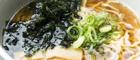 餐飲