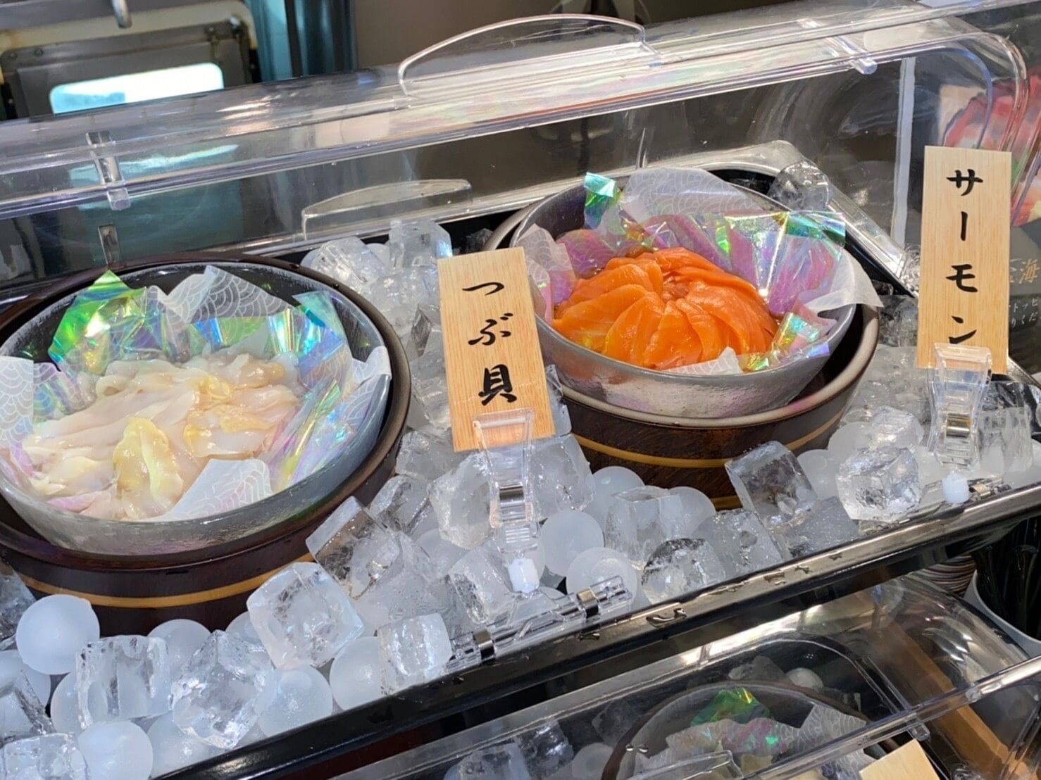 daily buffet breakfast (jpy 2500 per person)