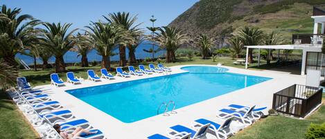 Seasonal outdoor pool, open 8 AM to 8 PM, pool umbrellas, sun loungers