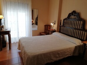 Single Room - Don Carlos Cáceres (Cáceres)