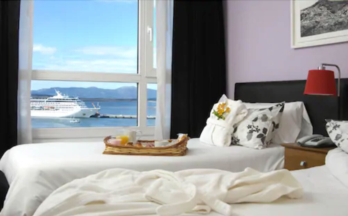Suite estudio, vistas al jardín | 1 dormitorio, ropa de cama de alta calidad, edredones de plumas