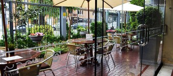 Runcu Hotel