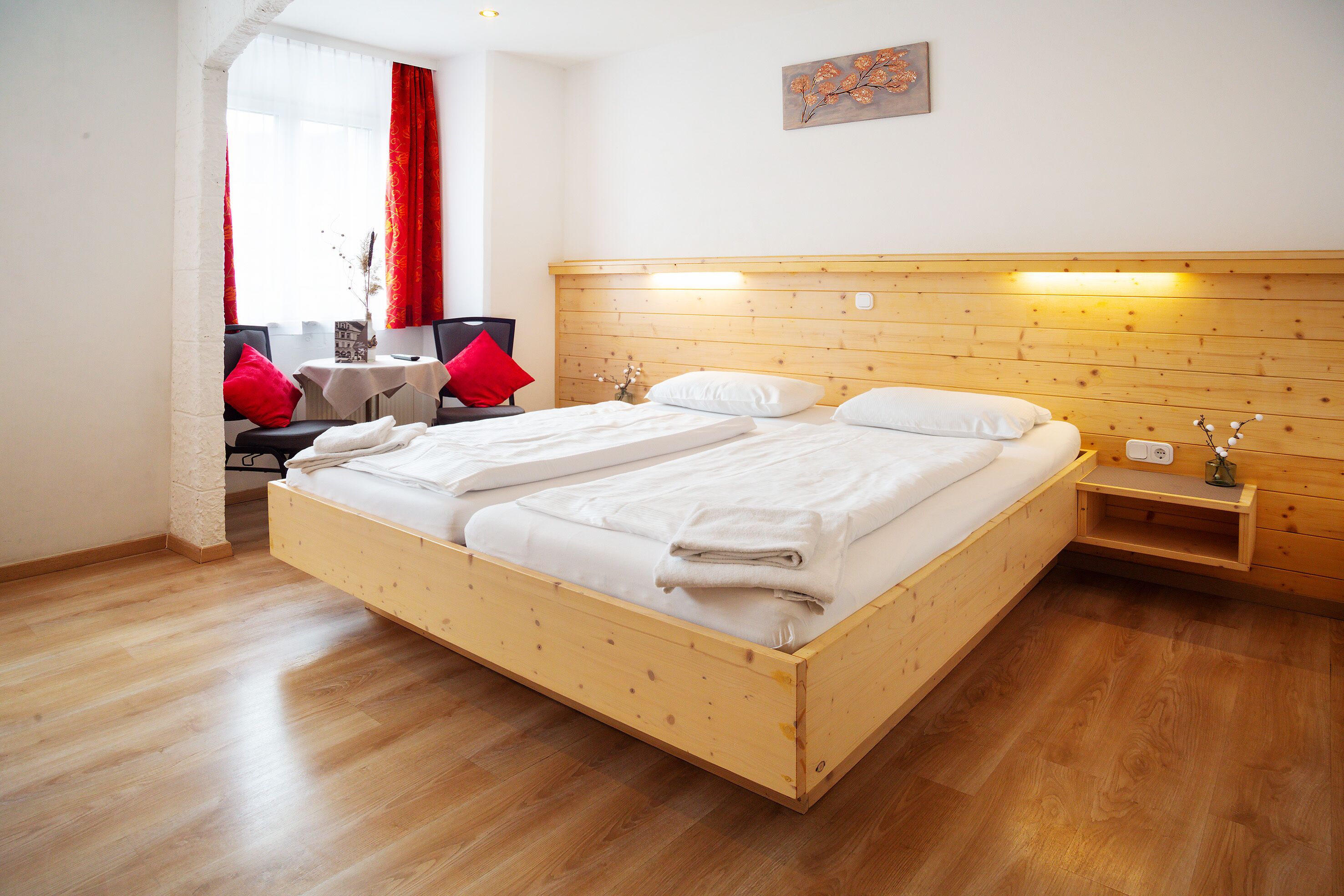 double room | blackout curtains, cots/infant beds, free wifi, bed sheets