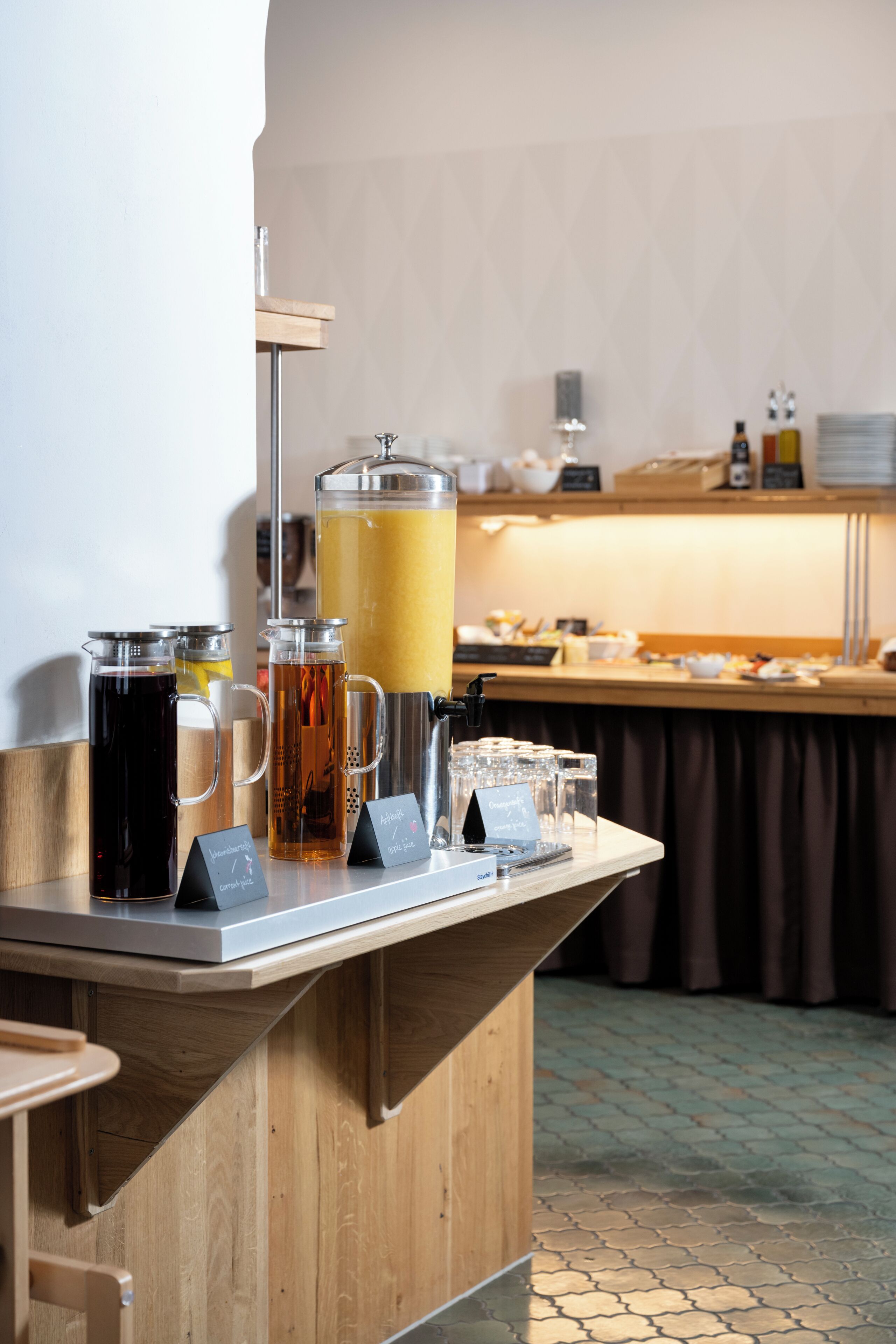 Daily buffet breakfast for a fee