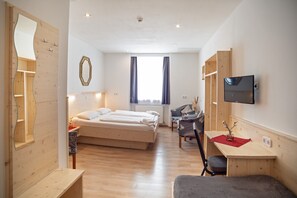 Double Room | Blackout curtains, cots/infant beds, free WiFi, bed sheets