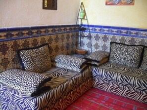 Phòng Tiêu chuẩn (Ouarzazate) | Nệm có lớp đệm bông, bàn ủi/dụng cụ ủi quần áo