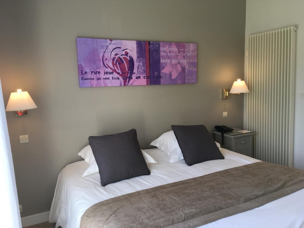 Premium bedding, minibar, desk, laptop workspace