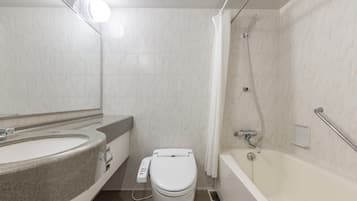 Combined shower/tub, free toiletries, hair dryer, bathrobes