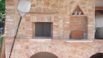 BBQ/picnic area