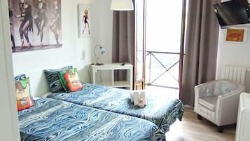 Free WiFi, bed sheets
